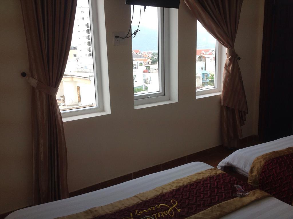 Hung Phat Hotel Da Nang Room photo